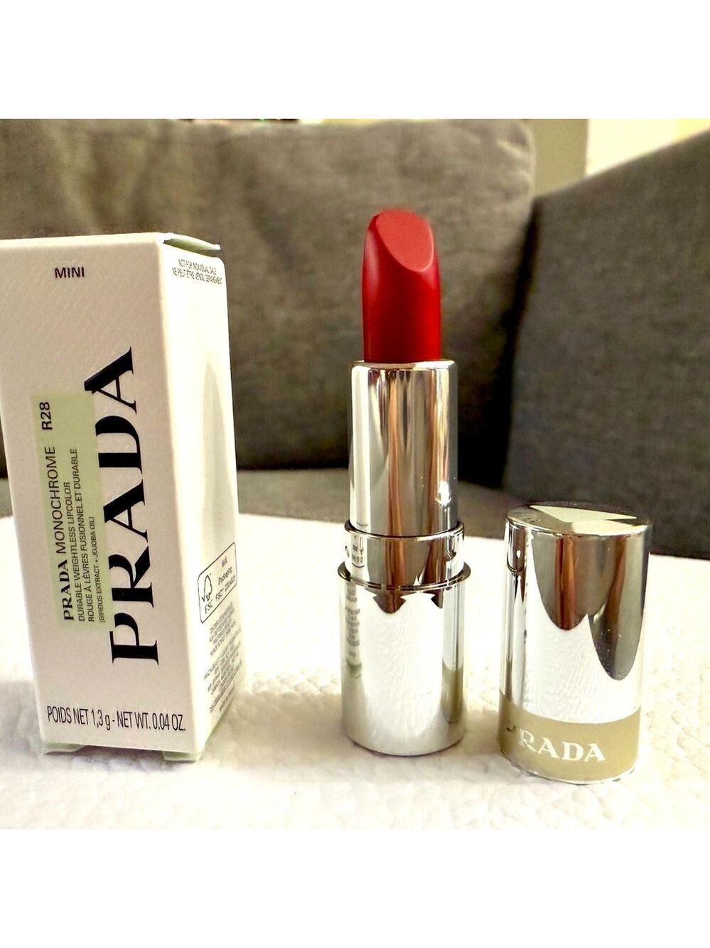 Prada Monochrome Soft Matter Lipstick R28 Fuoco Hyper Matte Miniature 1.3 g New